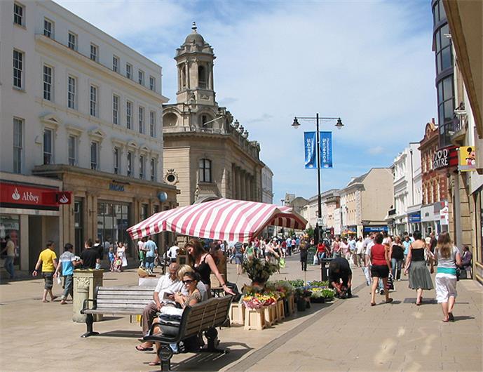 Cheltenham Area Guide UK | Houser