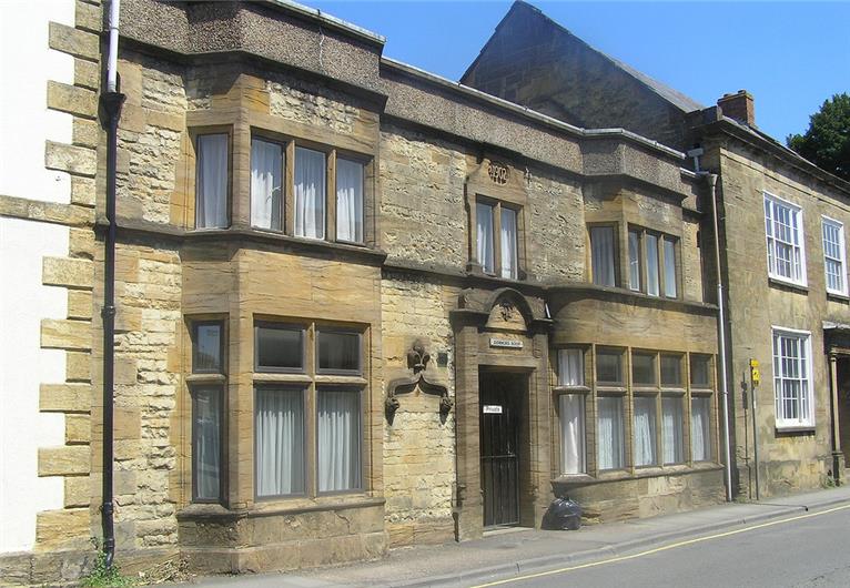 Crewkerne Area Guide UK Houser