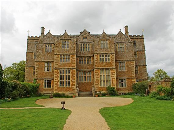 Moreton-in-Marsh