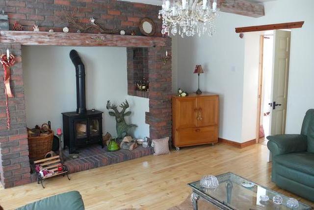  Image of 2 Bedroom Cottage  For Sale at Old Kilmore Road, Moira BT67