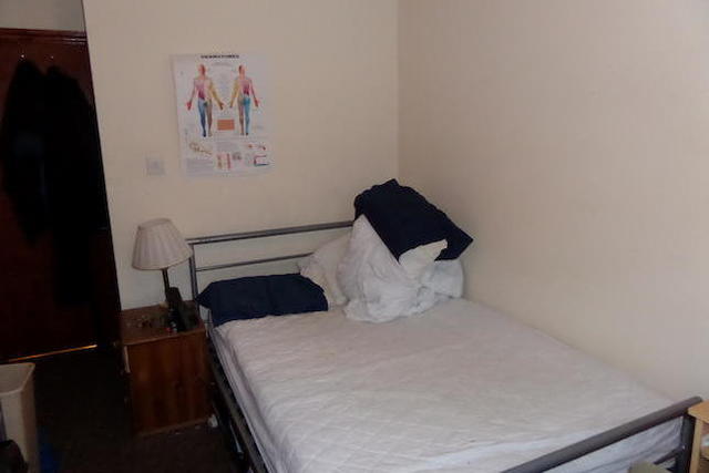  Image of 6 Bedroom Terraced  To Rent at Alton Road, Selly Oak, Birmingham, Westmidlands B29