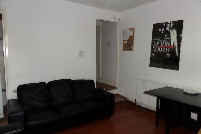  Image of 6 Bedroom Terraced  To Rent at Alton Road, Selly Oak, Birmingham, Westmidlands B29