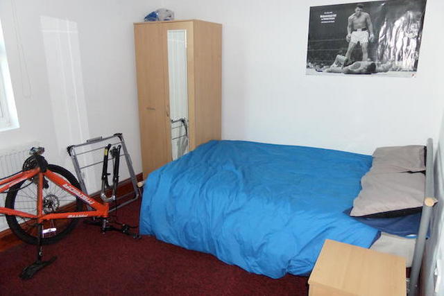  Image of 6 Bedroom Terraced  To Rent at Alton Road, Selly Oak, Birmingham, Westmidlands B29