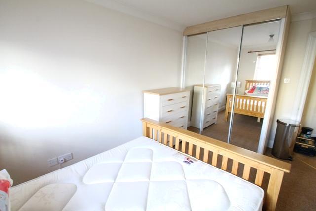  Image of 1 Bedroom Flat  To Rent at Glamis Place, Wapping E1W