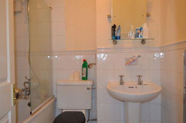  Image of 2 Bedroom End Of Terrace  To Rent at Fishers Close, Little Billing, Northampton NN3