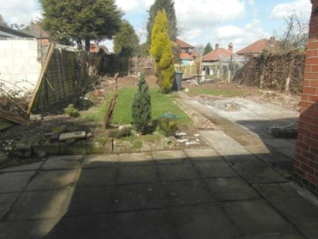  Image of 3 Bedroom Bungalow  For Sale at Pear Tree Crescent, Derby DE23