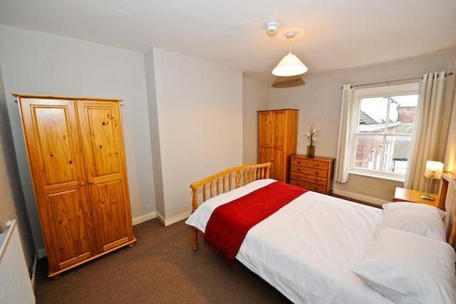  Image of 1 Bedroom Room  To Rent at St Johns, Worcester WR2