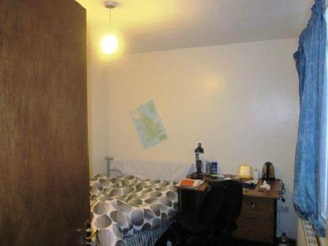  Image of 5 Bedroom   To Rent at Roman Way, Edgbaston, West Midlands B15