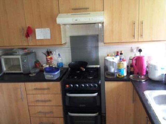  Image of 5 Bedroom   To Rent at Roman Way, Edgbaston, West Midlands B15