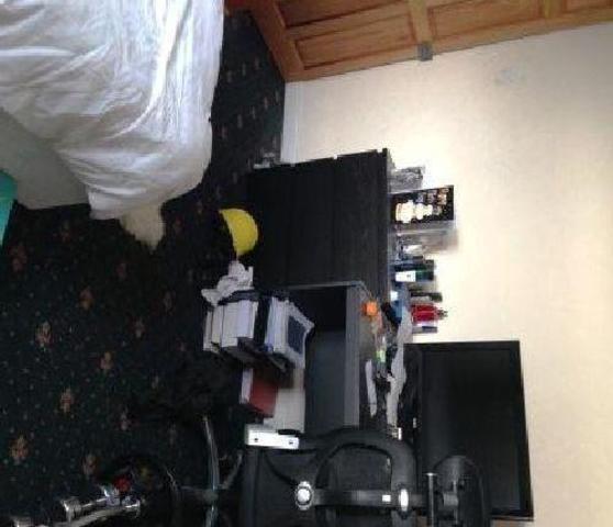  Image of 5 Bedroom   To Rent at Harlaxton Drive, Lenton, Nottinghamshire NG7