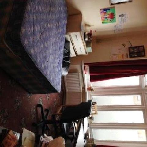 Image of 5 Bedroom   To Rent at Harlaxton Drive, Lenton, Nottinghamshire NG7