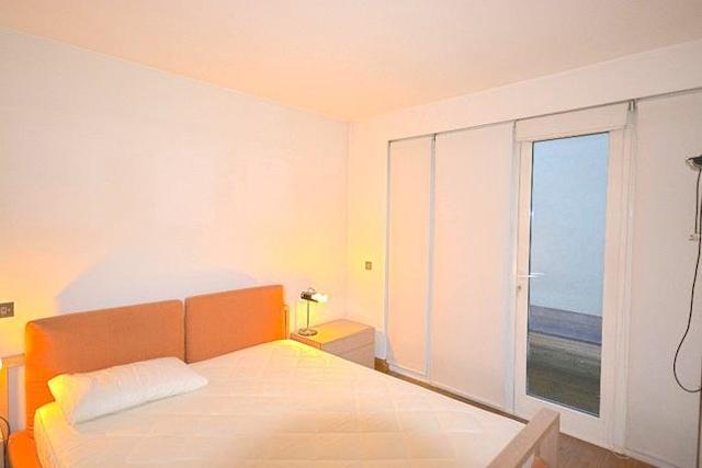  Image of 1 Bedroom Flat  To Rent at Pall Mall, London SW1Y