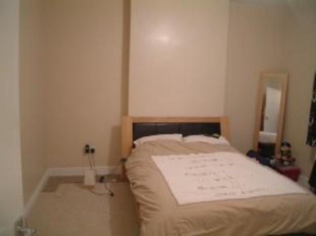  Image of 1 Bedroom Flat  To Rent at Flat1, 929 Pershore Road, Selly Park, Birmingham B29
