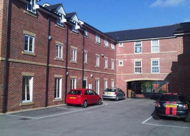  Image of 2 Bedroom Flat  To Rent at Cross Yards, Mabs Gate, Standishgate, Wigan WN1