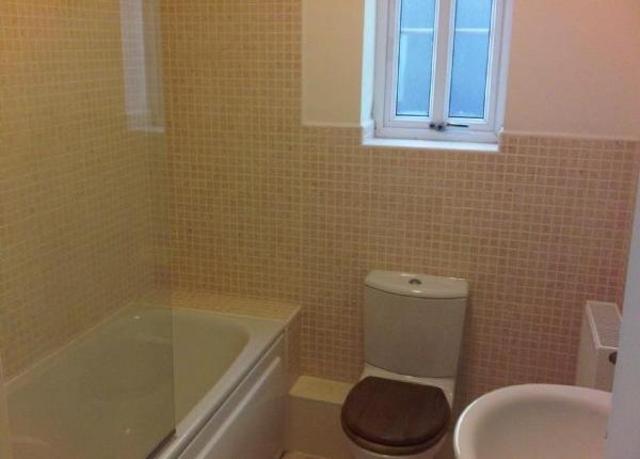  Image of 2 Bedroom Flat  To Rent at Cross Yards, Mabs Gate, Standishgate, Wigan WN1