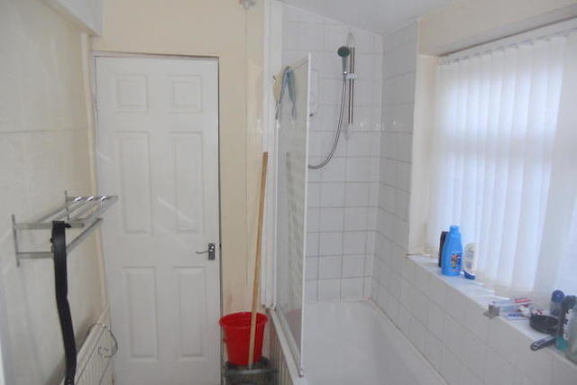  Image of 2 Bedroom Terraced  To Rent at Errol Street, Middlesbrough TS1