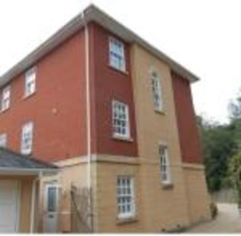  Image of 4 Bedroom End Of Terrace  To Rent at Prispen Drive, Silverton, Exeter EX5