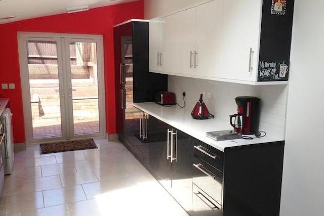  Image of 6 Bedroom Property  To Rent at 28 Exeter Road, Selly Oak, Birmingham B29