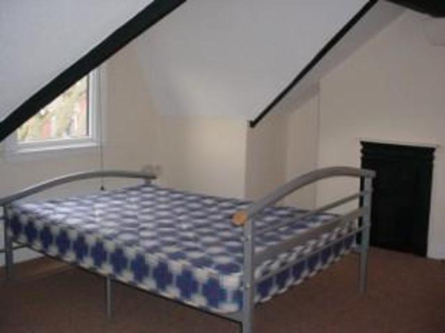  Image of 6 Bedroom   To Rent at Hallewell Road, Edgbaston, Birmingham B16