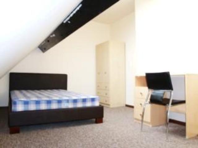  Image of 7 Bedroom Terraced  To Rent at 992 Pershore Road, Selly Park, Birmingham B29