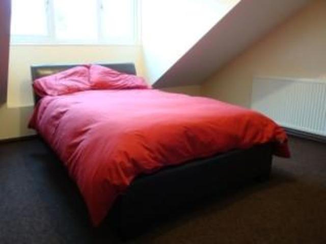  Image of 7 Bedroom Terraced  To Rent at 38 Exeter Road, Birmingham B29