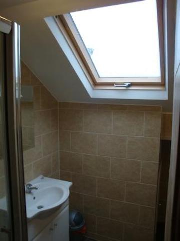  Image of 1 Bedroom Room  To Rent at 39 Warwards Lane, Room 3, Selly Park, Birmingham B29