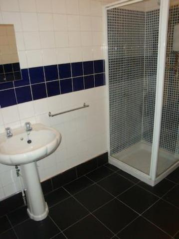  Image of 1 Bedroom Room  To Rent at 1230 Pershore Road, Room 3, Birmingham B30