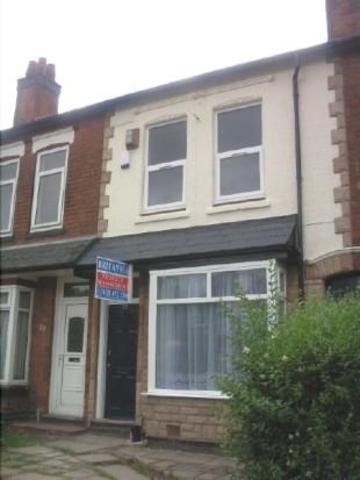  Image of 1 Bedroom Room  To Rent at 89 Warwards Lane, Room2, Birmingham B29