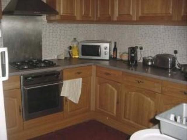  Image of 1 Bedroom Room  To Rent at House Share: Salisbury Road, Moseley, Birmingham B13