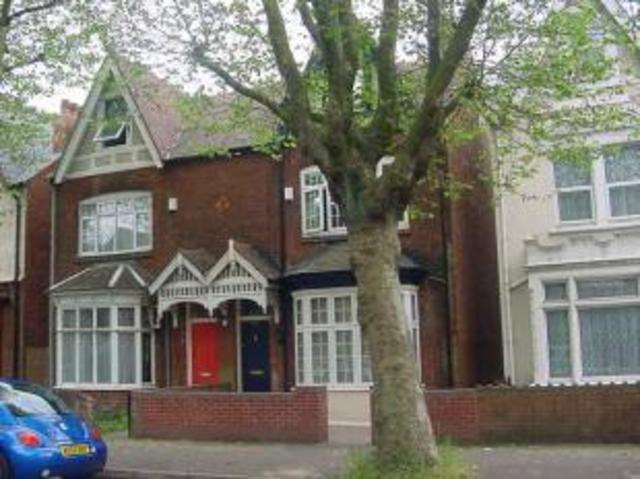  Image of 1 Bedroom Room  To Rent at 45 Hallewell Road, Room 4, Edgbaston B16