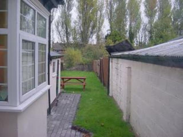  Image of 1 Bedroom Room  To Rent at 45 Hallewell Road, Room 4, Edgbaston B16