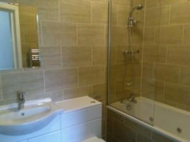  Image of 1 Bedroom Room  To Rent at 121 Pershore Road, Room 9, Edgbaston, Birmingham B5