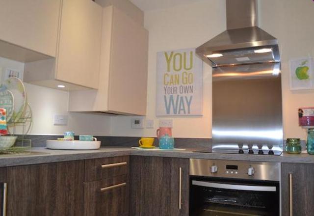  Image of 1 Bedroom Flat  For Sale at St George