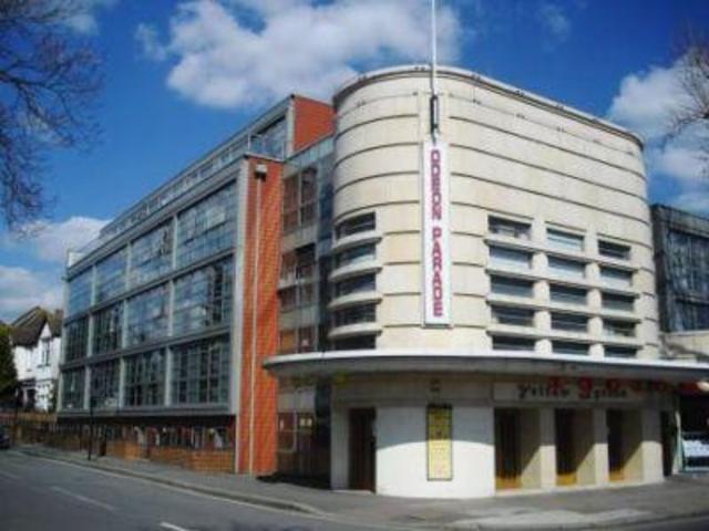  Image of 1 Bedroom Flat  To Rent at Odeon Parade, London Road, Isleworth TW7