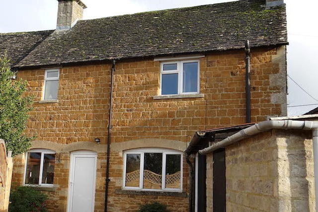  Image of 2 Bedroom End Of Terrace  To Rent at Pound Lane, Little Rissington GL54