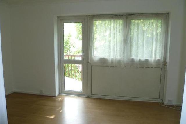  Image of 2 Bedroom Flat  For Sale at Davidson Terraces Windsor Road, London E7