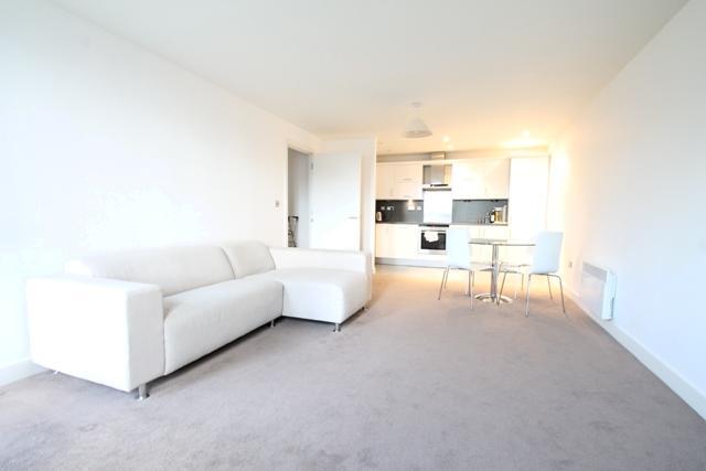  Image of 2 Bedroom Flat  To Rent at Wapping Lane, Wapping E1W