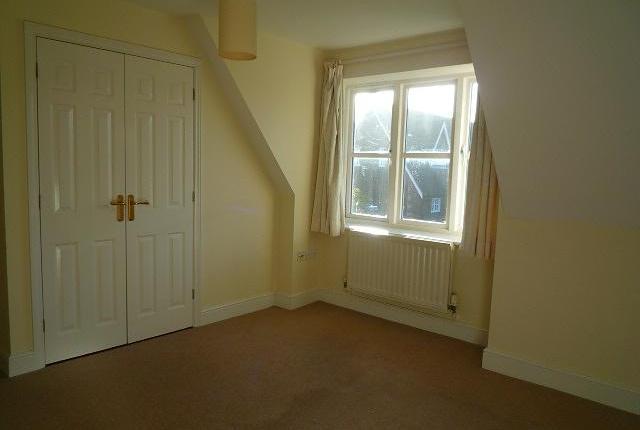  Image of 2 Bedroom Flat  To Rent at Upper Stables, Parkfield Way, Haywards Heath RH16