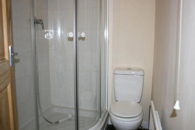  Image of 2 Bedroom Terraced  To Rent at 4 Lower East Ave, Barnoldswick BB18