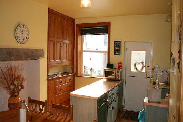  Image of 3 Bedroom End Of Terrace  To Rent at 8 Record Street, Barnoldswick BB18