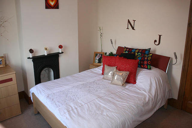  Image of 3 Bedroom End Of Terrace  To Rent at 8 Record Street, Barnoldswick BB18