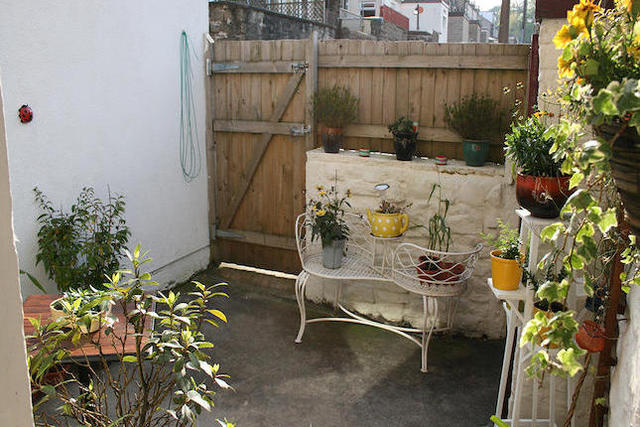  Image of 3 Bedroom End Of Terrace  To Rent at 8 Record Street, Barnoldswick BB18