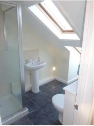  Image of 3 Bedroom Flat  To Rent at Walpole Terrace, Kemptown, Brighton, East Sussex. BN2