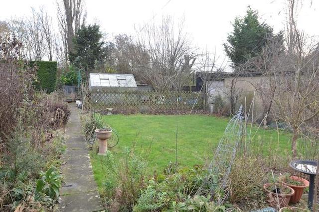  Image of Semi-Detached  For Sale at Banbury Road, Woodstock, OX20