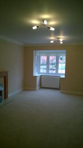  Image of 3 Bedroom Town House  To Rent at Priory Close, Nafferton YO25