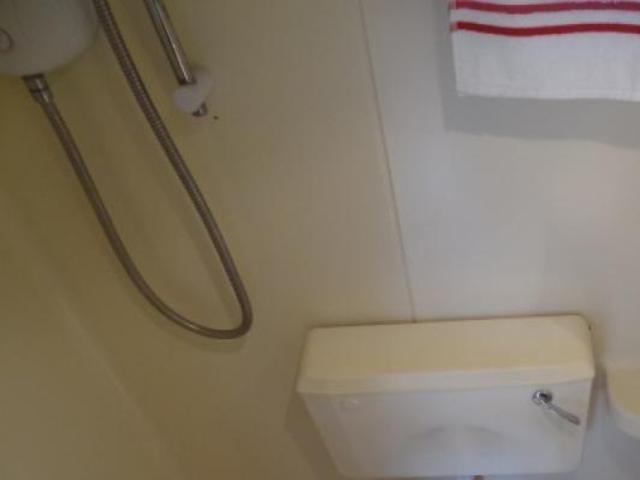  Image of Studio  To Rent at West Cromwell Road, London SW5