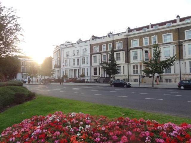  Image of Studio  To Rent at West Cromwell Road, London SW5