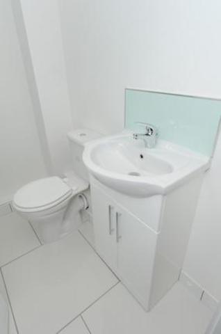  Image of 1 Bedroom Room  To Rent at Autumn Terrace, Worcester WR5