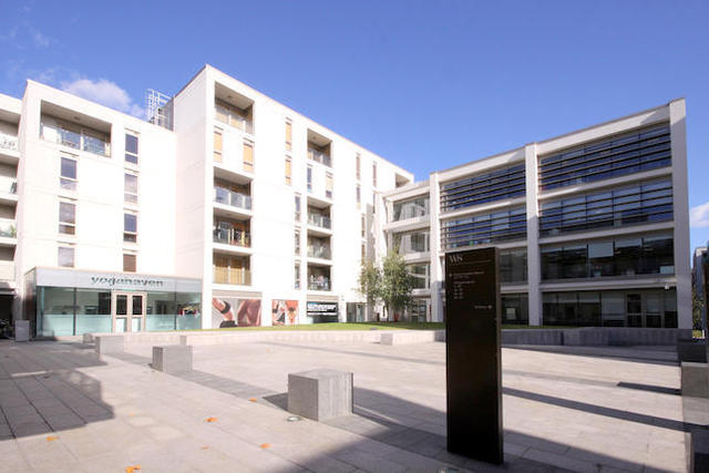  Image of 1 Bedroom Flat  To Rent at Wingate Square, Clapham, London SW4