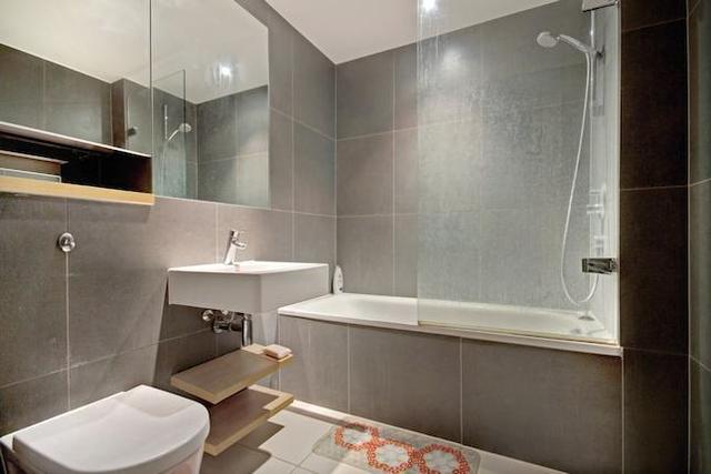  Image of 3 Bedroom Flat  For Sale at Vantage Building, Highpoint Village, Hayes UB3